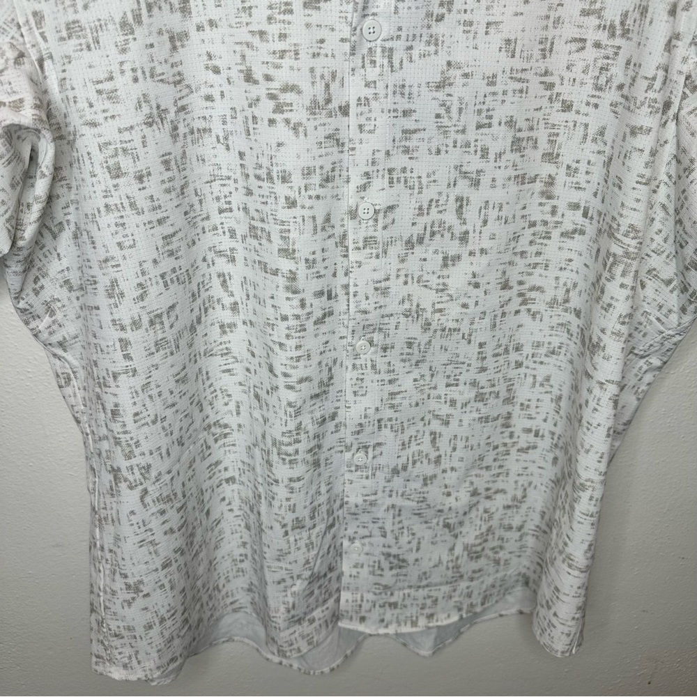 Lululemon Airing Easy Mens Short Sleeve Shirt Size XXLarge - Picture 5 of 10